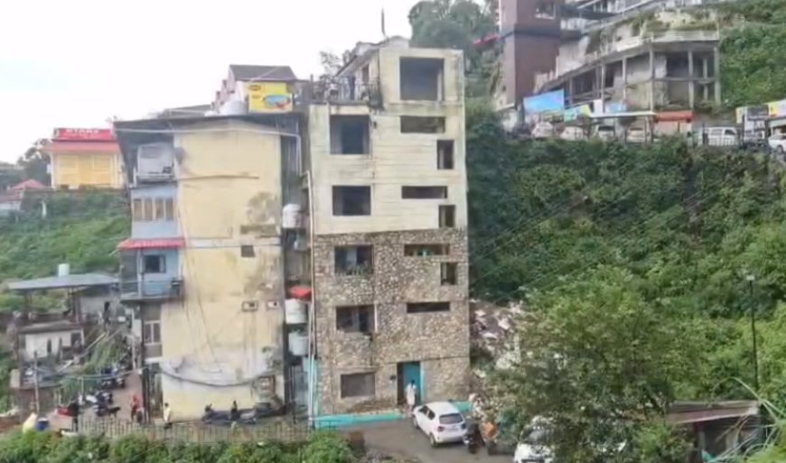 Mussoorie: 2023 में लगी सील टूटी, फिर बस गए फ्लैट हाईकोर्ट की सख्ती पर दोबारा कार्रवाई, 40-50 फ्लैट सील