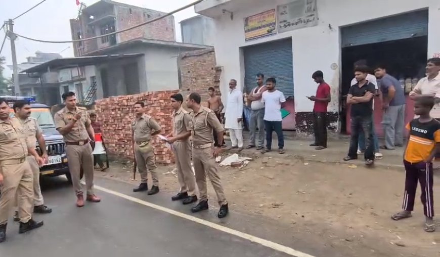 Sambhal: 4-लेन सड़क परियोजना पर चला प्रशासन का डंडा! 47 अवैध कब्जेदारों की सूची तैयार, हटेंगे निर्माण