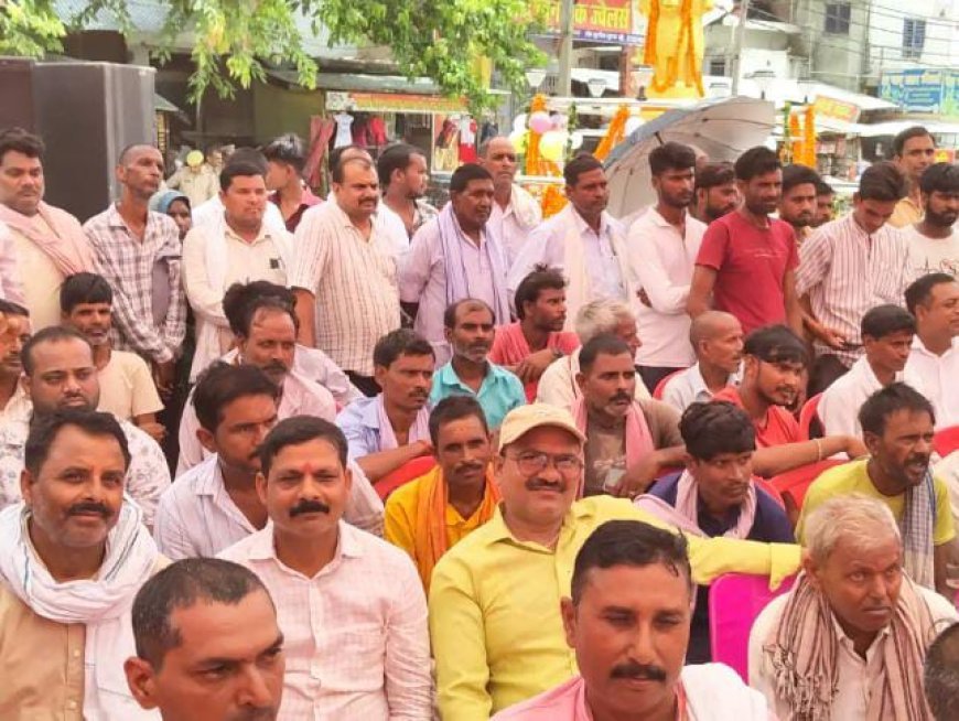 सीतापुर के पिसावां चौराहे पर अशोक स्तंभ का लोकार्पण: विधायक शशांक द्विवेदी ने जनता को सौंपा, सौंदर्यीकरण का काम पूरा