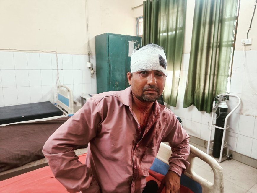 हाथरस में बाइक सवार युवक पर धारदार हथियार से हमला: लहूलुहान कर सड़क पर फेंका, हालत गंभीर होने पर जिला अस्पताल रेफर