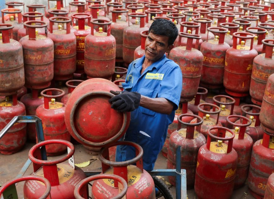LPG Price Today: अमेरिका-ईरान तनाव के बीच एलपीजी सिलेंडर के नए दाम जारी, जानें दिल्ली से मुंबई तक 14.2kg और 19kg के रेट 