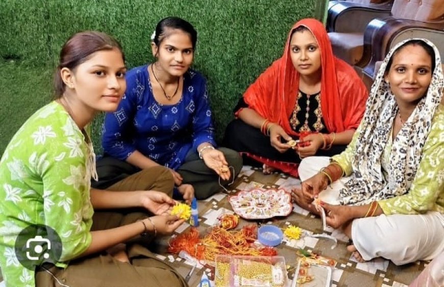 यूपी की महिलाओं की हस्तनिर्मित राखियां बनीं पहली पसंद, बाजार से लेकर ऑनलाइन तक बढ़ी मांग