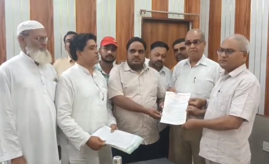 Sambhal: गृहकर में 6 से 15 गुना बढ़ोतरी का आरोप, राष्ट्रीय भ्रष्टाचार दमन परिषद ने सरकार को भेजा चार सूत्रीय ज्ञापन