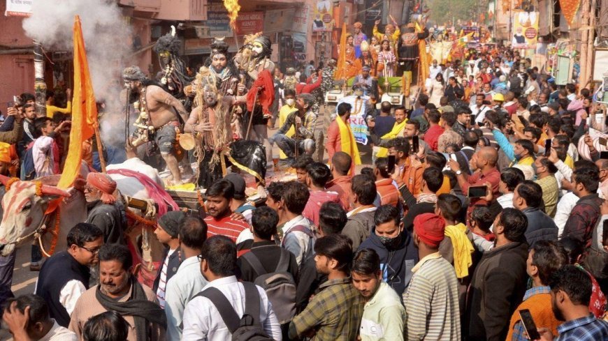 Varanasi Smart City: काशी में AI से होगा भीड़ प्रबंधन, 4 घंटे पहले मिलेगा अलर्ट और रंगीन लाइनें दिखाएंगी बाबा विश्वनाथ का रास्ता