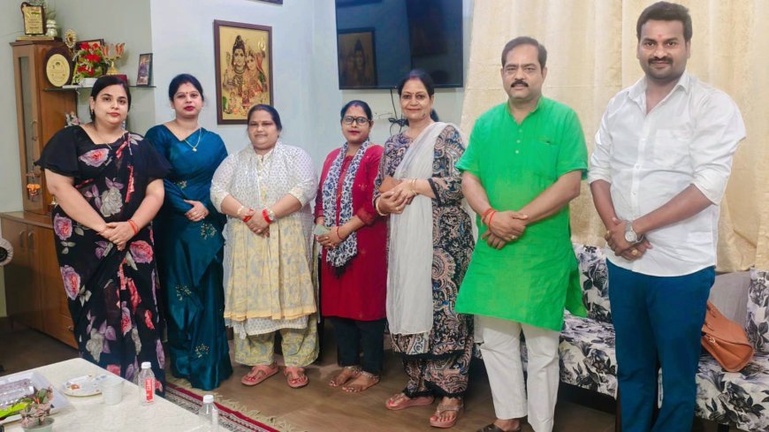 Hardoi: कुबेर लाल जन सेवा संस्थान की मासिक बैठक संपन्न, आगामी सामाजिक कार्यक्रमों की रूपरेखा पर हुई चर्चा