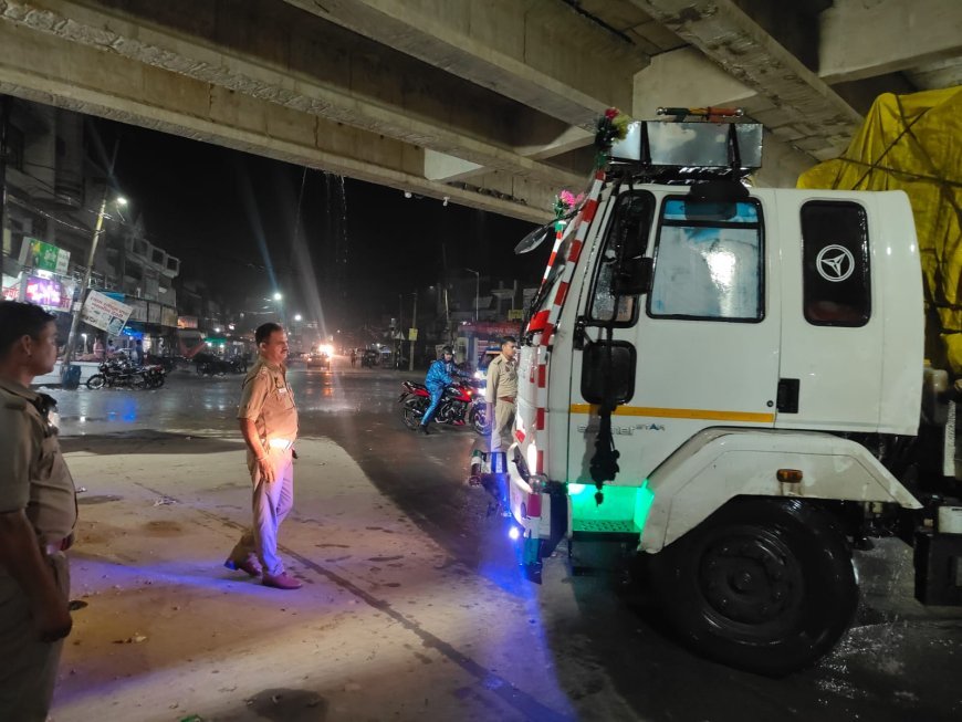 संडीला में यातायात पुलिस की बड़ी कार्रवाई, 23 वाहनों का ई-चालान और 8 सीज