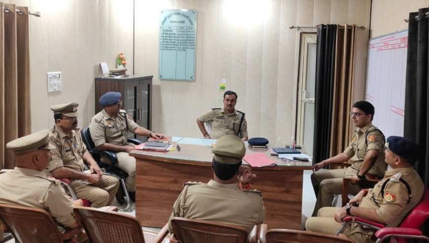 Hardoi: श्रावण मास व कांवड़ यात्रा की तैयारियां तेज, हरदोई-शाहजहांपुर पुलिस की संयुक्त समन्वय बैठक संपन्न