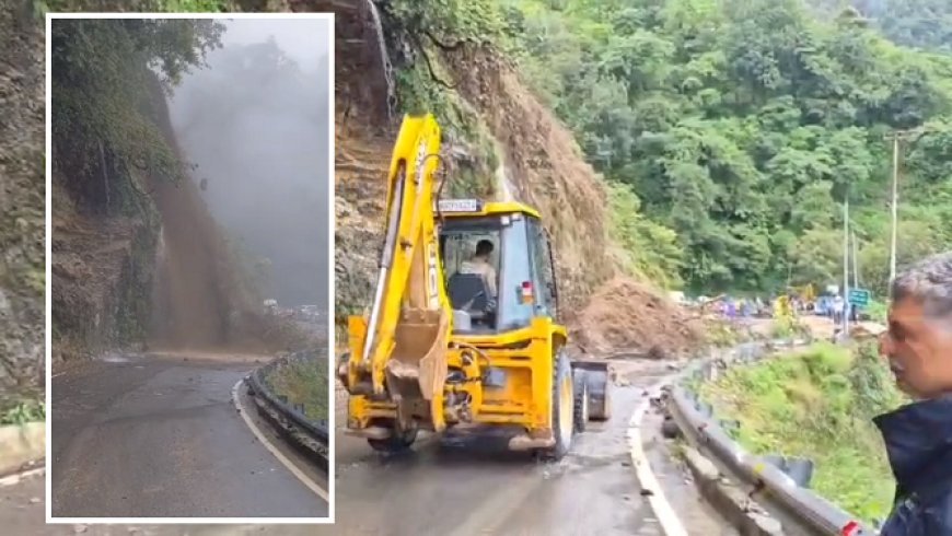 Mussoorie: बारिश का फिर कहर- दूसरी बार मलबे में समाया 'पानी वाले बैंड' का रेस्टोरेंट, मसूरी-देहरादून मार्ग पर भूस्खलन से लगा जाम