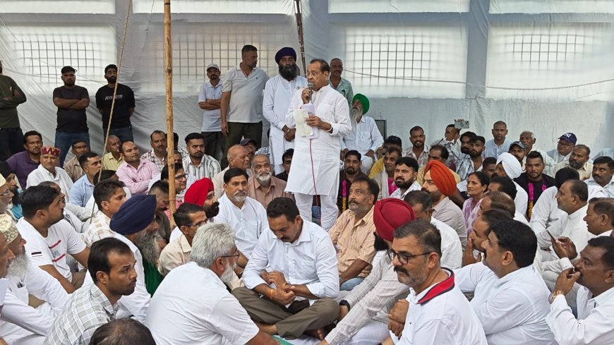 Bazpur: नेता प्रतिपक्ष व क्षेत्रीय विधायक यशपाल आर्य बोले.. भ्रष्टाचारियों को संरक्षण दे रही है भाजपा सरकार