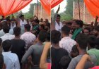 Hardoi: अंडा फैक्ट्री के विरोध में आंदोलन तेज, चौथे दिन धरने में उमड़ा जनसैलाब; समाधान तक संघर्ष जारी रखने का ऐलान