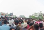 सीतापुर में कांवड़ यात्रा के दौरान बड़ा हादसा: हाईटेंशन लाइन की चपेट में आया वाहन, दो श्रद्धालुओं की मौत और चार घायल