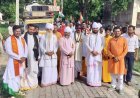Sitapur: नैमिष धाम में गूंजा राष्ट्रभक्ति का जयघोष, निकली चतुर्थ स्वाभिमान तिरंगा यात्रा 