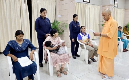 Lucknow: जनता दर्शन में सीएम योगी सख्त: अपराधियों पर कार्रवाई और जनसमस्याओं के निस्तारण में शिथिलता बर्दाश्त नहीं