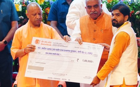 यूपी में 30 लाख लोगों की आजीविका का सहारा बना हथकरघा उद्योग, मुख्यमंत्री योगी आदित्यनाथ ने दी बड़ी सौगात