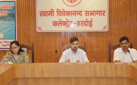 Hardoi: पौधों की सुरक्षा और पर्यावरण संरक्षण सर्वोच्च प्राथमिकता, डीएम अनुनय झा ने दिए प्रभावी कार्यवाही के निर्देश