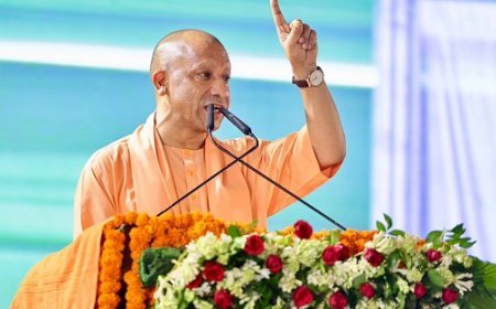 Ambedkarnagar: आज कोई धमकी देता है कि दंगा करवा देंगे तो कहता हूं 'आओ बच्चू, करा कर देख लो समझ मे आ जायेगा : सीएम योगी