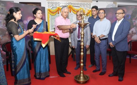 लखनऊ में मेडिकल टूरिज्म की अपार संभावनाएं, मुख्य सचिव ने एकीकृत रणनीति बनाने पर दिया जोर