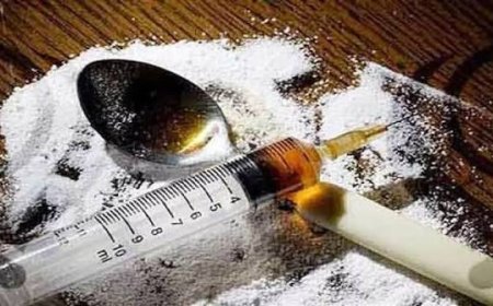हाथरस के खौंडा हजारी में अवैध नशे के कारोबार के आरोपों से हड़कंप, निष्पक्ष जांच की उठी मांग