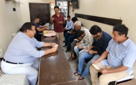 40 साल पुरानी रेल लाइन की मांग, PM के नाम लिखे पोस्टकार्ड; सम्भल से गजरौला रेल सेवा बहाल करने की उठी आवाज
