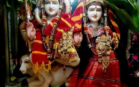 Hardoi Pihani Shiv Mandir: पिहानी के इन 5 प्रसिद्ध शिव मंदिरों में सावन पर उमड़ी भीड़, जानें 300 साल पुराने शिवालय का महत्व