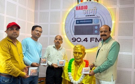 Hardoi: शहीदों की धरती को सुरों का सलाम, 'माँ हरदोई तुझे प्रणाम' गीत का हुआ अनावरण