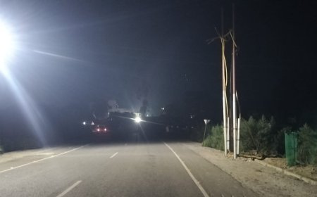 Sitapur: INA NEWS की खबर का असर, नैमिषारण्य बाईपास पर जगमगाई स्ट्रीट लाइटें 