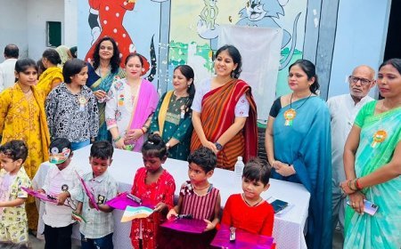 Hardoi: तिरंगे की छांव में गूंजा देशभक्ति का संदेश, एसडीएम नारायणी भाटिया ने बच्चों संग मनाया 80वां स्वतंत्रता दिवस