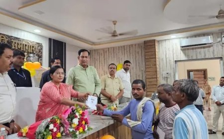 Hardoi: राशन विक्रेताओं को योगी सरकार की बड़ी सौगात, लाभांश ₹90 से बढ़कर ₹125 प्रति कुंतल