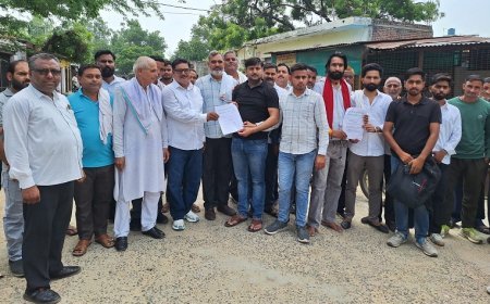 Hathras: बिधैपुर के पास एक्सप्रेसवे पर कट और लिंक रोड की मांग