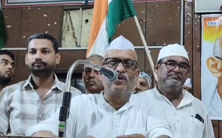 Ballia: बलिया बलिदान दिवस कार्यक्रम में पहुंचे कांग्रेस प्रदेश अध्यक्ष अजय राय, RSS और बीजेपी पर साधा निशाना