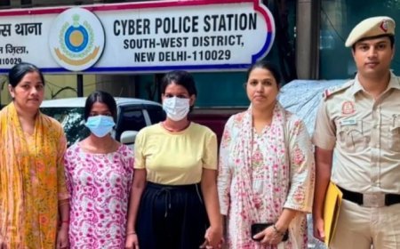 Delhi Cyber Fraud: डेटिंग ऐप के जरिए 67 वर्षीय बुजुर्ग से ठगे ₹1.30 लाख, दिल्ली पुलिस ने 2 युवतियों को किया गिरफ्तार