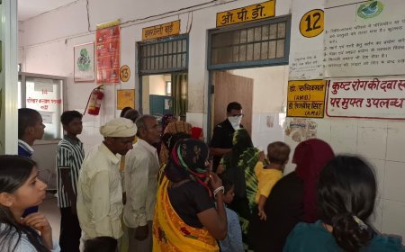 Hathras Health: बदलते मौसम से सासनी सीएचसी में उमड़ी मरीजों की भीड़, एमओआईसी ने दिए बचाव के जरूरी टिप्स