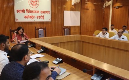 Hardoi: सहकारी समितियों में पारदर्शिता और सुदृढ़ीकरण पर जोर, सीडीओ नेहा ब्याडवाल ने दिए निर्देश