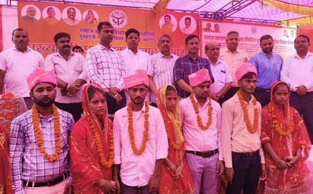 Hardoi: मुख्यमंत्री सामूहिक विवाह योजना के तहत 109 जोड़ों का विवाह संपन्न, जनप्रतिनिधियों ने नवविवाहितों को दिया आशीर्वाद