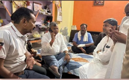 सहारनपुर में आरएसएस कार्यकर्ता पर हमला: पीड़ित परिवार से मिले मेयर डॉ. अजय कुमार सिंह, सख्त कार्रवाई के निर्देश
