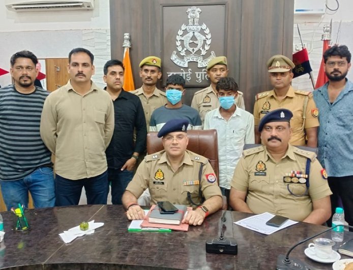 Hardoi: संडीला दोहरे हत्याकांड का खुलासा- प्रेम प्रसंग बना हत्या की वजह, 2 गिरफ्तार, 3 बाल अपचारी हिरासत में