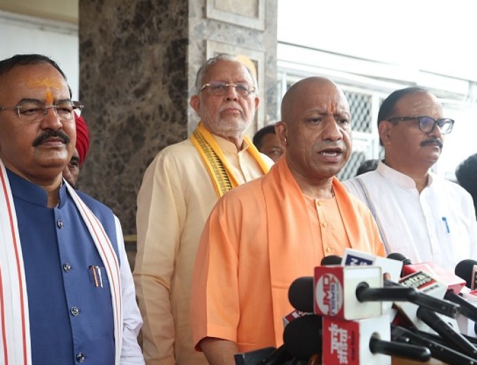Lucknow: जिनके जेब से राममंदिर निर्माण के लिए एक पैसा नहीं निकला, वे लोग कर रहे चंदा चोरी की बातः मुख्यमंत्री
