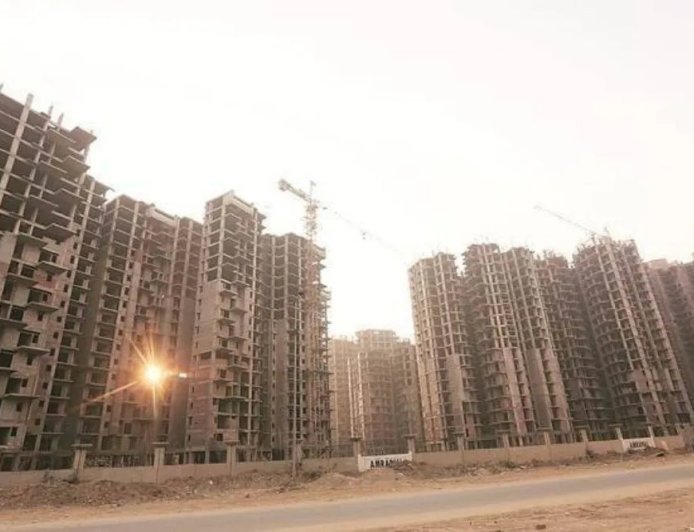 यूपी अनुपूरक बजट 2026-27: ग्रामीण विकास को 17,942 करोड़ रुपये मंजूर, पीएम आवास योजना और सड़कों को मिलेगी रफ्तार