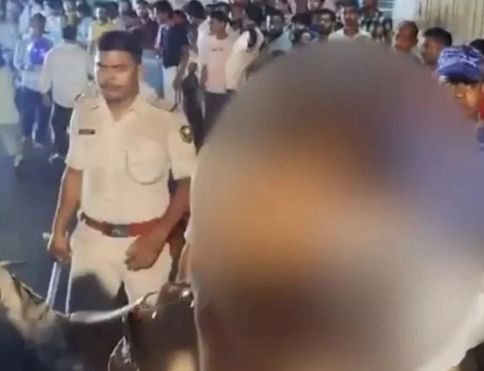 Patna Chehallum Clash: पटना में चेहल्लुम जुलूस के दौरान दो गुटों में हिंसक झड़प, SHO के सिर में आई गंभीर चोट