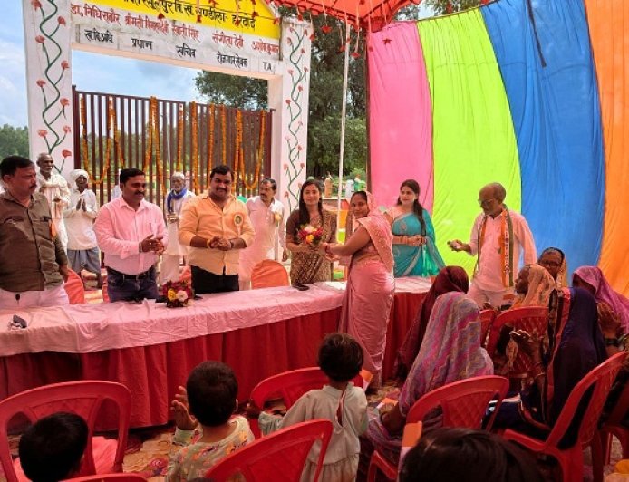 Hardoi: रामपुर में विकास की नई पहचान बना अमृत सरोवर, स्वतंत्रता दिवस पर हुआ भव्य शुभारंभ