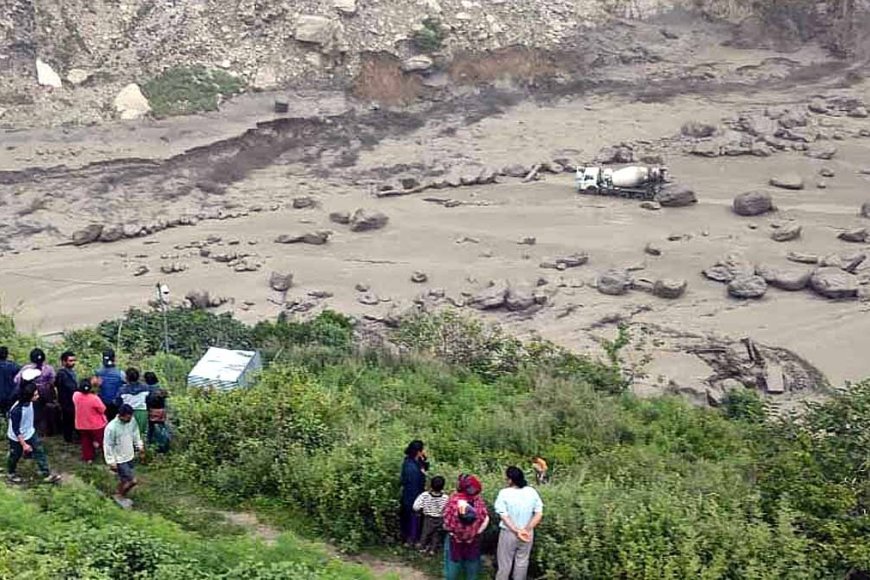 Nepal Flash Flood: नेपाल-तिब्बत सीमा पर अचानक आई प्रलयंकारी बाढ़, 160 की मौत और 133 भारतीयों समेत 750 लापता 