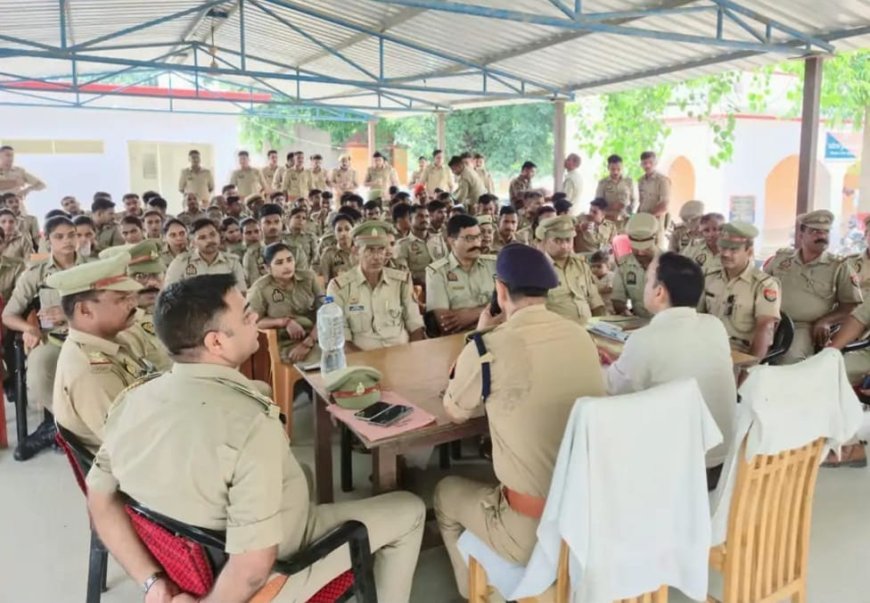 Sitapur: श्रावण मास व कांवड़ यात्रा को लेकर प्रशासन अलर्ट, एसडीएम-सीओ ने नैमिषारण्य में सुरक्षा व्यवस्था का लिया जायजा
