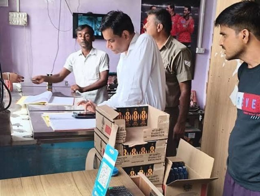 हाथरस में अवैध शराब के खिलाफ आबकारी विभाग की बड़ी कार्रवाई, कई संदिग्ध ठिकानों पर छापेमारी