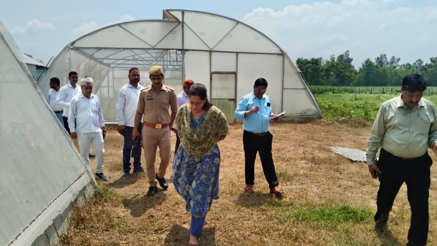 Hardoi: सीडीओ नेहा ब्याडवाल का औचक निरीक्षण, लापरवाही पर कई कर्मचारियों का वेतन रोका, गुणवत्ता सुधार के सख्त निर्देश