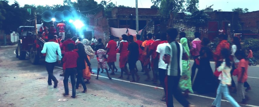 देवदेवेश्वर नाथ धाम जाने वाले बाईपास पर पसरा अंधेरा, कांवड़ियों की आस्था के साथ सुरक्षा भी दांव पर, आदेशों के बावजूद जिम्मेदार बेखबर
