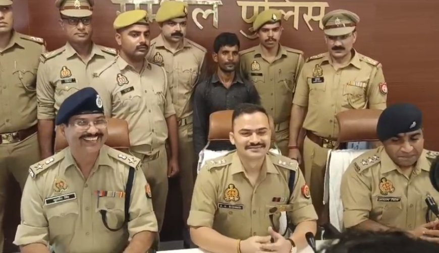 Sambhal: असमोली में अवैध तमंचा फैक्ट्री का भंडाफोड़, 2 बने तमंचे और 42 पार्ट बरामद- 30 हथियार बेचने का खुलासा