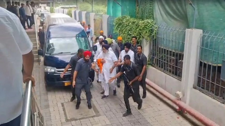 नांदेड़ गुरुद्वारा में पूर्व डिप्टी सीएम सुखबीर सिंह बादल पर जानलेवा हमला, हाथ में आई चोट के बाद अस्पताल में उपचार जारी