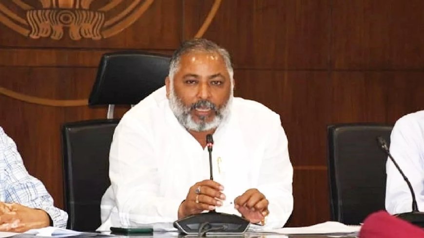 UPSRTC Outsource Employees: यूपी रोडवेज के संविदा कर्मियों को बड़ा तोहफा, मानदेय में 5 फीसदी की बढ़ोतरी