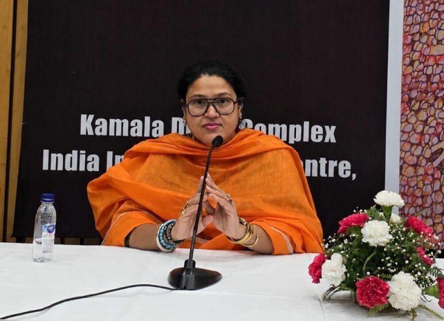 Ballia: बलिया की स्मृति सिंह ने दिल्ली में ‘पंचायत टू पार्लियामेंट’ पर दिया प्रभावशाली संबोधन, महिला नेतृत्व का दिया संदेश