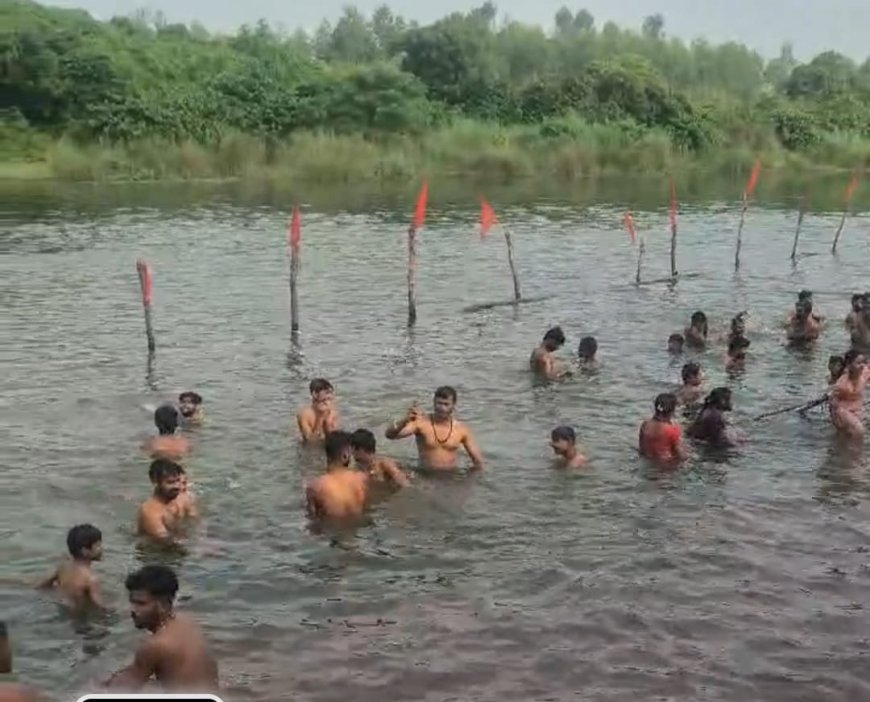 Sitapur: देवदेवेश्वर गोमती घाट पर स्नान के दौरान युवक डूबा, मौत; एक घंटे बाद रेस्क्यू कर निकाला गया शव